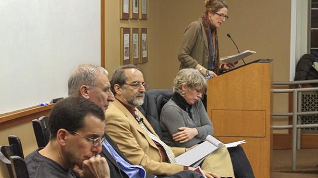 Panel Considers Role Of Journalism In 21st Century