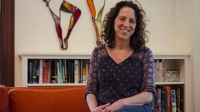 LSOE Professor Spurs Student Research On Domestic Violence