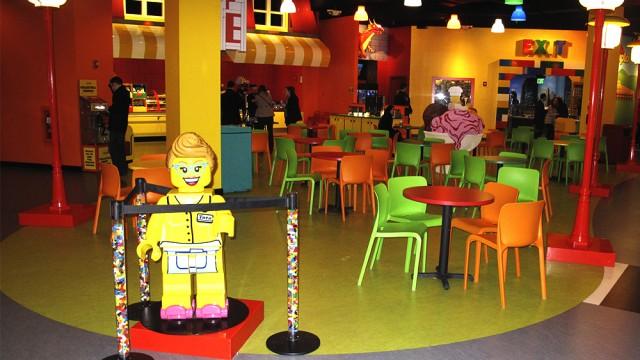 The new LEGOLAND Discovery Center is offering kids, adults, and LEGO fans alike a way to engage in the old childhood pastime.