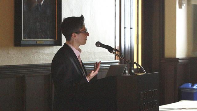 MacArthur Fellow Discusses Childhood, Cartooning Career