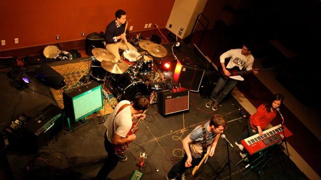 'Us Kids' Is A Bold, Psychedelic Step Ahead For Small Talk