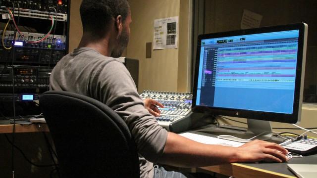 For Students, No Expanded Access To Media Lab