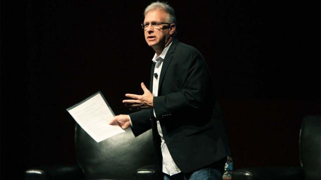 'Fear Is A Great Motivator:' Apple Marketing Head Talks Entrepreneurship