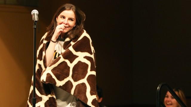 My Mother's Fleabag Finds Funny-Bone In Fall Big Show