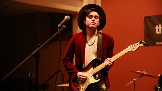 Duets Serenade Small Audience In Music Guild Winter Show
