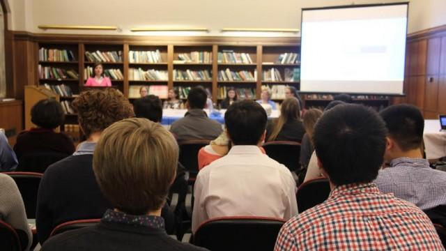 At Panel, Elements Journal Encourages Undergraduate Research Opportunities