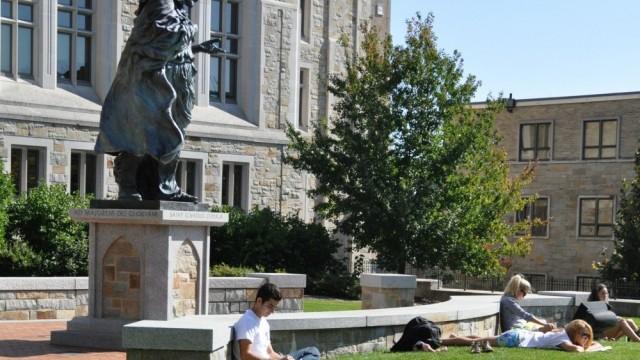 Perkins Loan Retirement Extended Throughout 2016-17 School Year