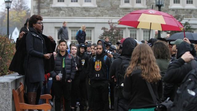 Administration Should Address Race Issues More Publicly