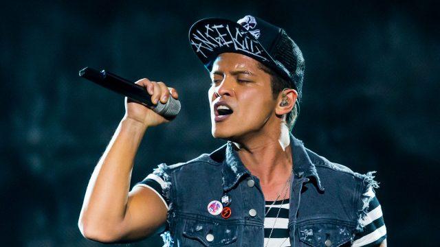 Mandatory Credit: Photo by MediaPunch/REX/Shutterstock (3580757b)Bruno MarsBruno Mars in concert at the Cosmopolitan, Las Vegas, America - 16 Feb 2014