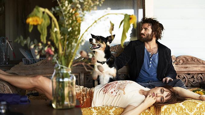 Angus and Julia Stone