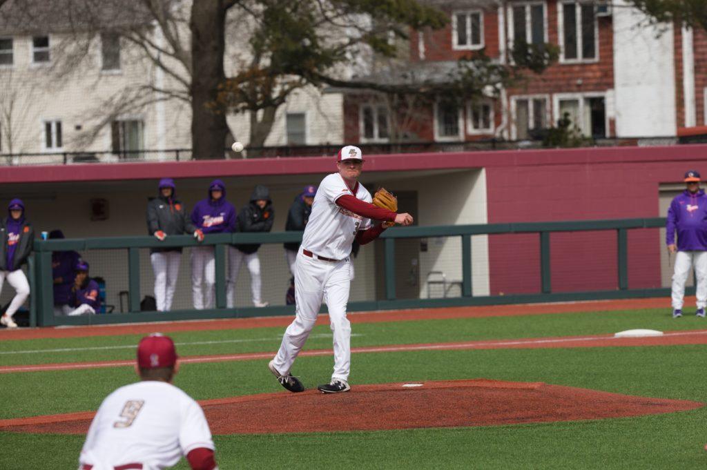 Eagles Fail to Close Deficit Against Tigers, Fall to .500