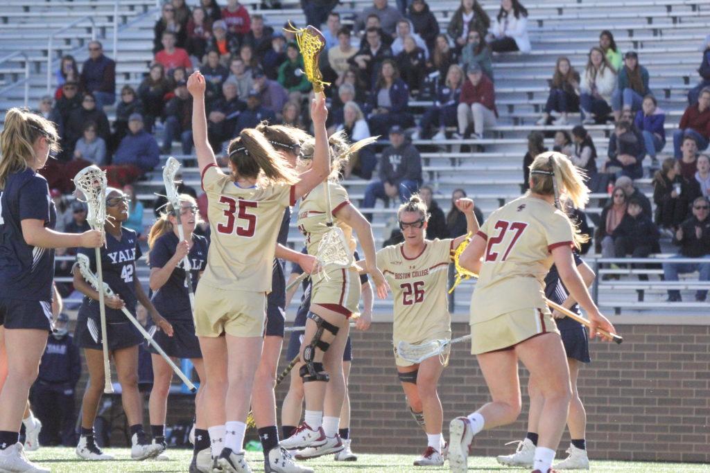 Eagles Use 10-0 Run to Ease Past Bulldogs, Move to 16-0