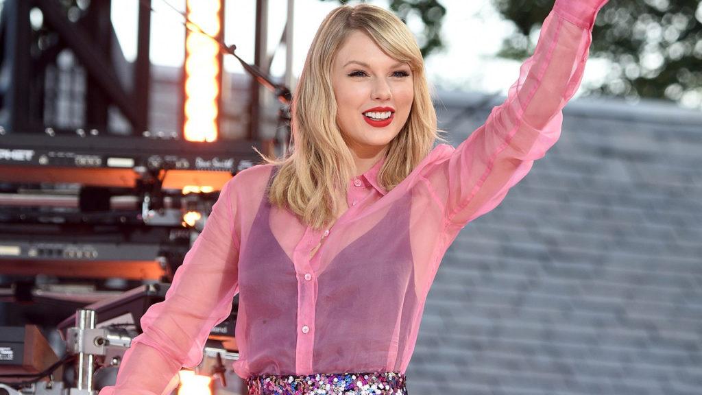 Taylor Swift Weathers the Storm with 'Lover'