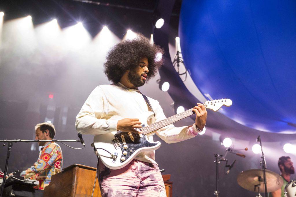 Vampire Weekend's Boston stop on its Father of the Bride tour saw a night full dancing to the band's many New England-centric hits.
