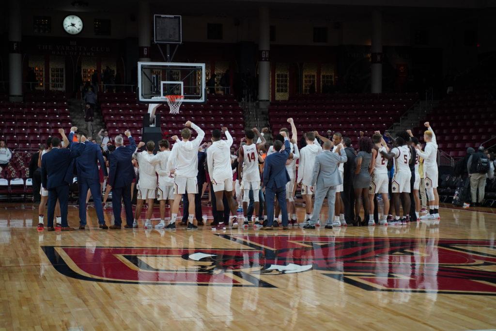 Men's Basketball Great Troy Bell to Have Jersey Retired