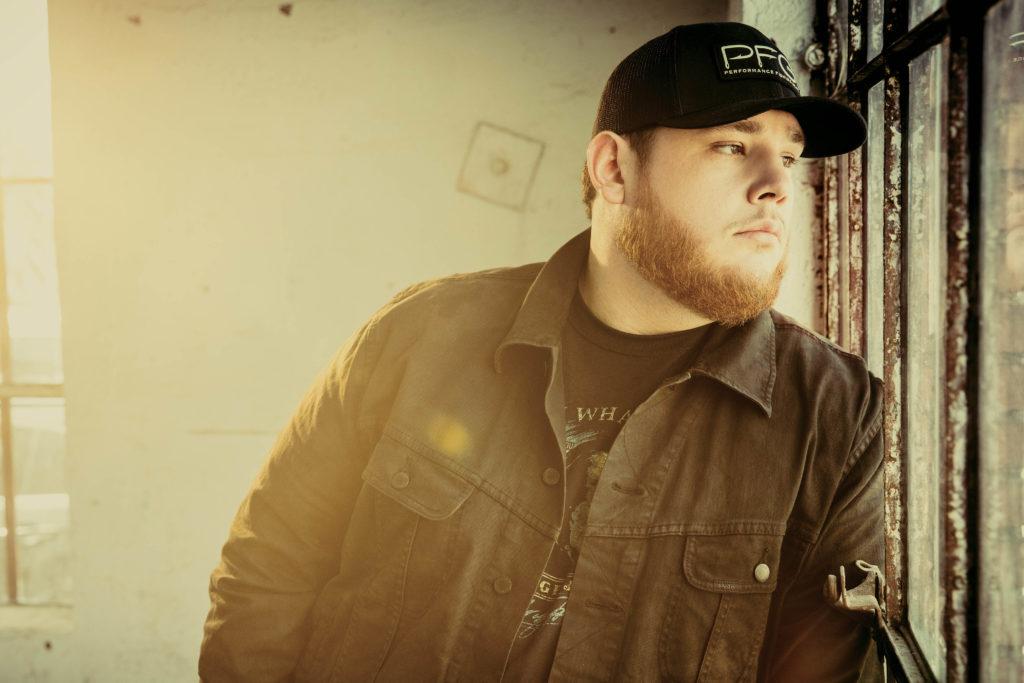 Rising Country Star Wastes Potential With New Album