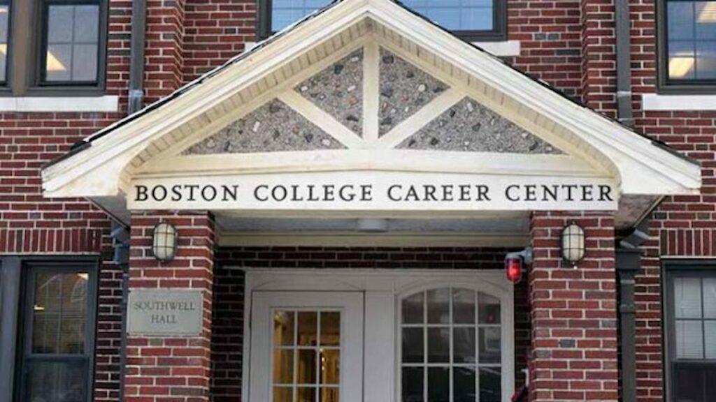 Career Center Gives Advice for Navigating Virtual Recruiting