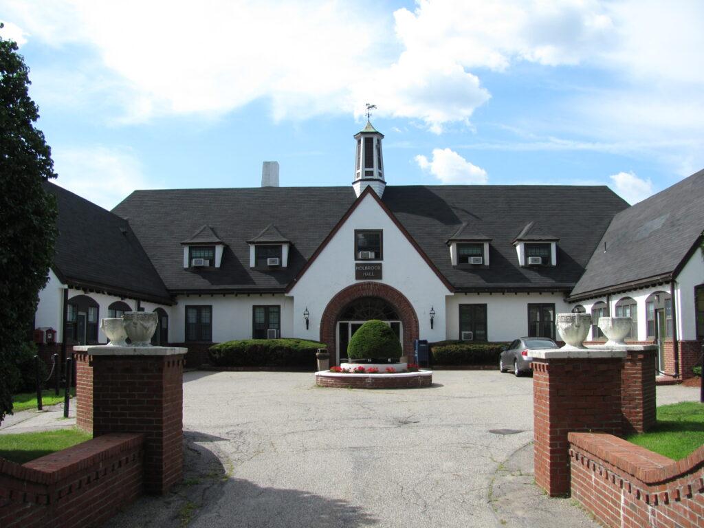Newton Senior Center Helps Residents Secure COVID-19 Vaccination Appointments