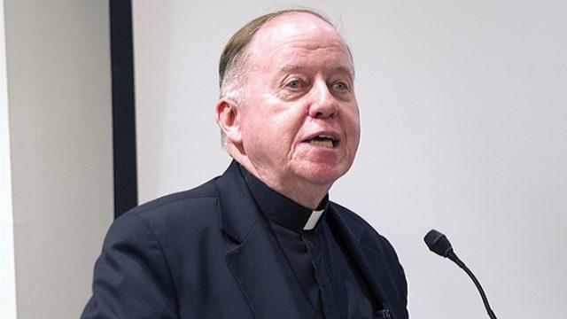 Leahy Addresses BC Community at Annual Convocation