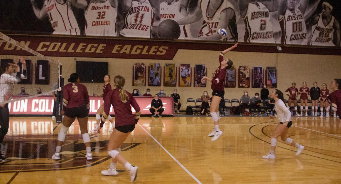 Eagles Force Fifth Set But Fall To Wake Forest