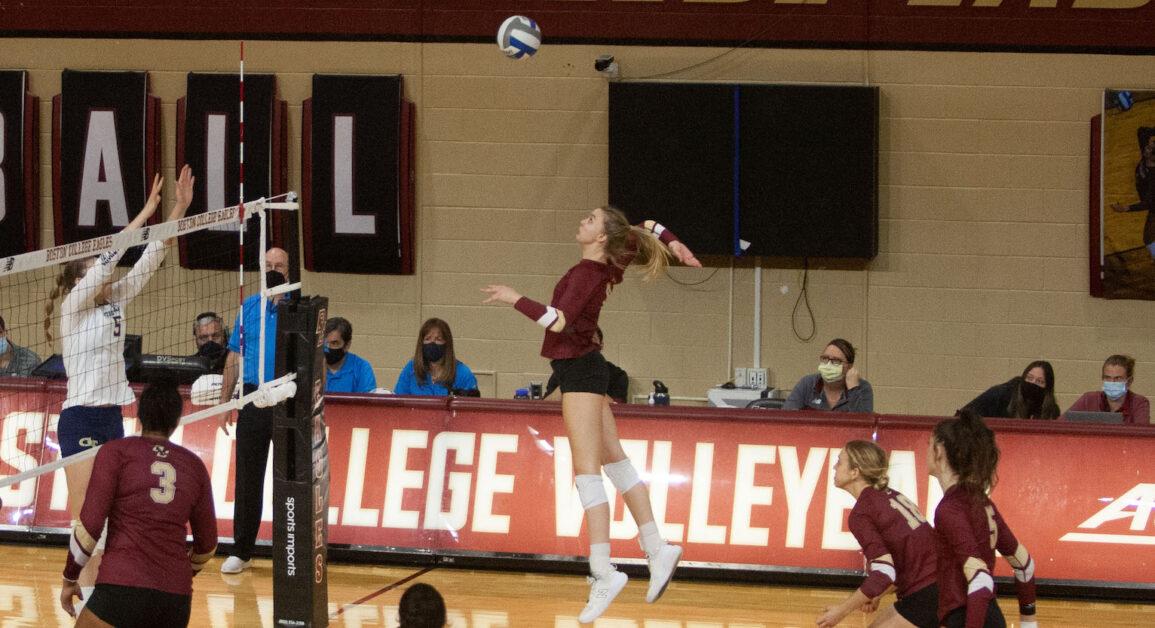 Eagles Return Home, Knock Off Duke