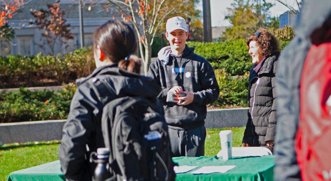 Kuechly Returns to Campus for Stem Cell and Bone Marrow Registry Drive