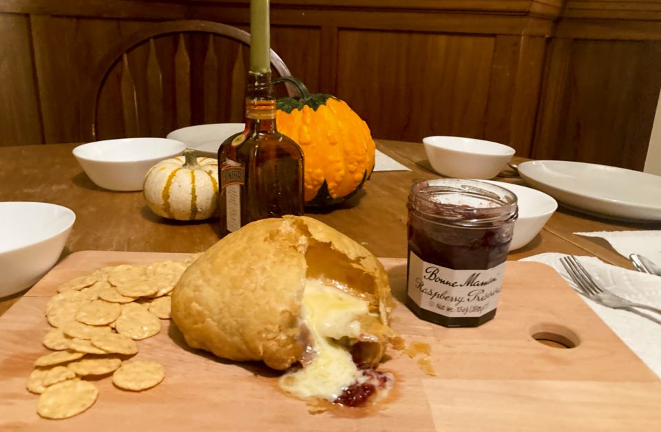  As I grew more and more homesick, my saving grace came in the form of a visit to a friend’s house for our version of Christmas dinner in the middle of finals week. Lake-effect snow is unique to the Great Lakes region, but at that dinner, I returned to the cozy feeling I was so used to finding at home.