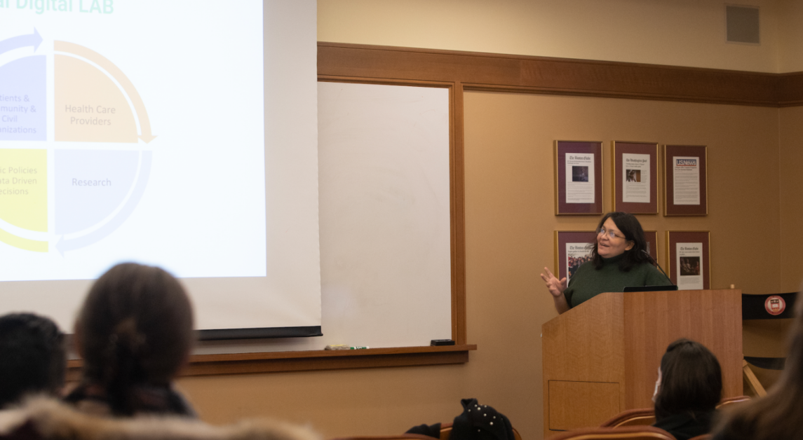 Calderón Hernández Builds Bridges Between Science and Society