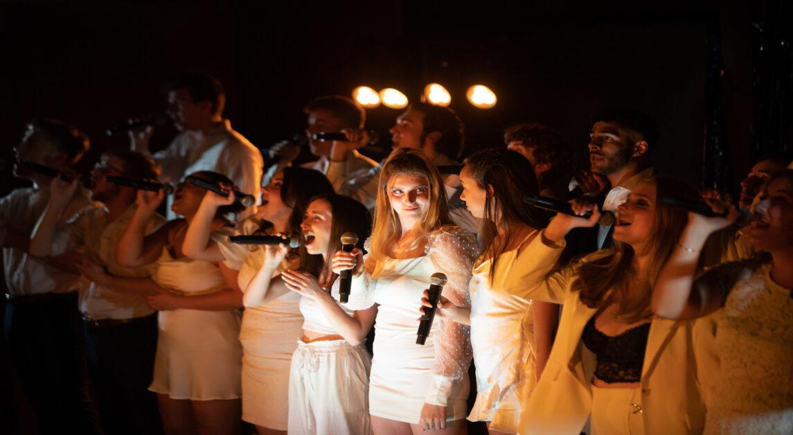 BC Dynamics Enchant Crowd With Addictive A Cappella 
