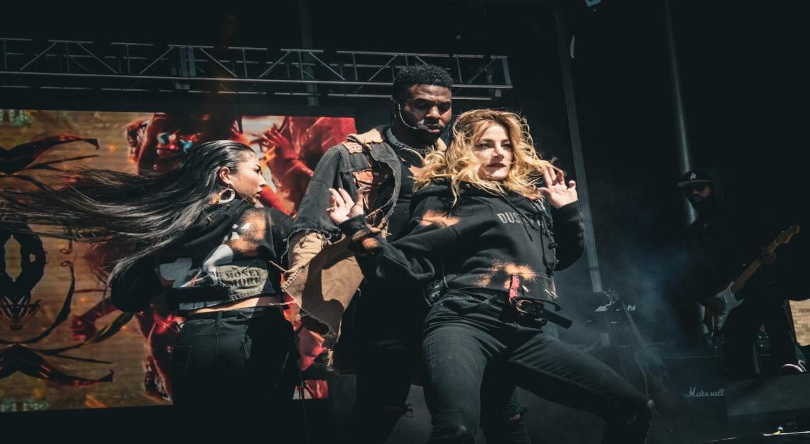 Jason Derulo Energizes Crowd of BC Students on Marathon Monday 