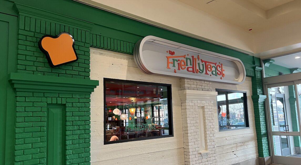 New Friendly Toast Location Provides All-Day Breakfast to Chestnut Hill 