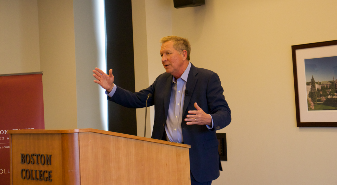 Former Ohio Governor John Kasich Speaks About Personal Growth, Today’s Politics at Clough Colloquium