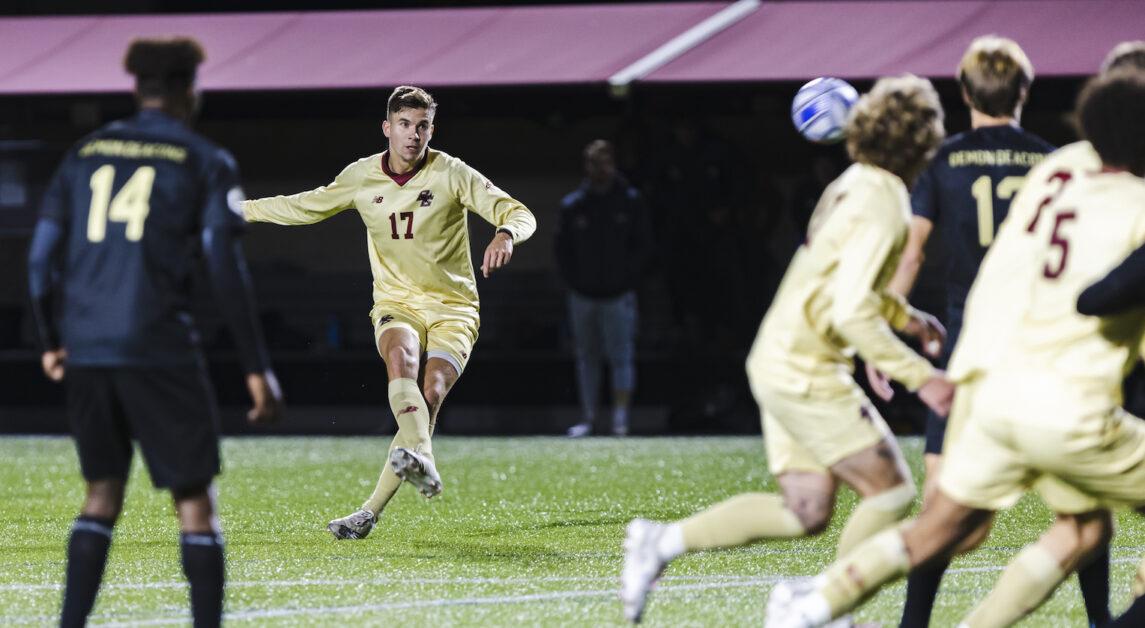 Eagles' star attacker, Stefan Sigurdarson, registered the single BC goal in the match. (Leo Wang / Heights Staff)