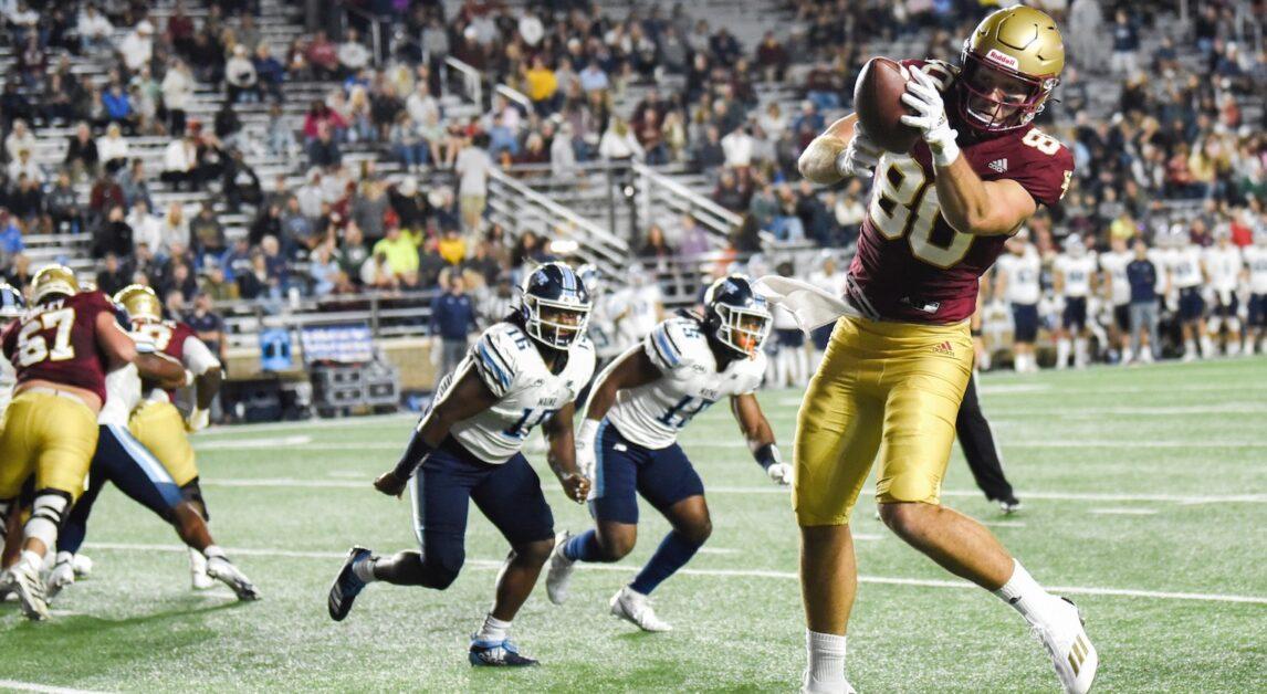 Along with the Eagles' 431 offensive yards, tight end George Takacs finished with seven catches for 66 yards. (Aditya Rao / Heights Staff)