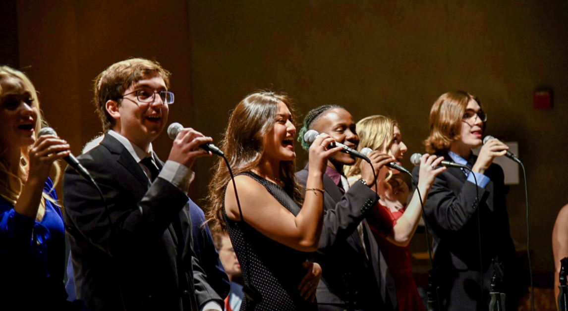 The Boston College bOp! Jazz Ensemble brought the Vanderslice Hall Cabaret Room to life with their Jazz soloists and singers. Friday, Oct. 21, 2022 (Nicole Vagra / Heights Editor)
