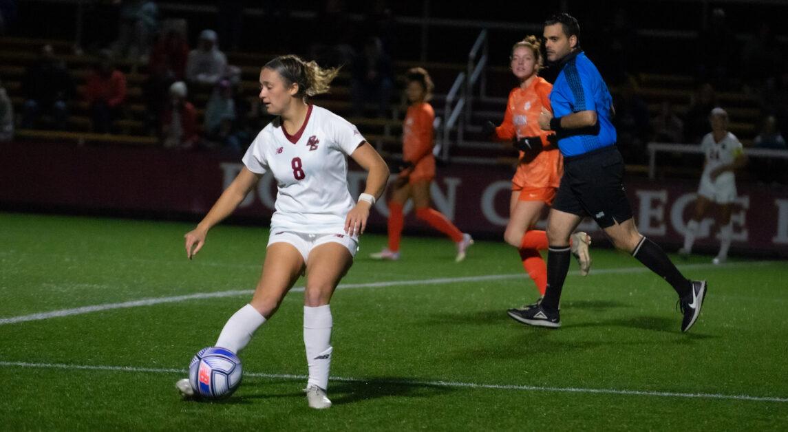 Sydney Segalla sparked some offensive energy late in the game, but the Eagles fell to Clemson 3–0. (Nicole Wei / Heights Staff)