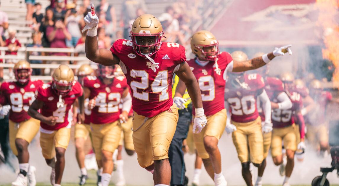 BC’s defense recorded 11 tackles for loss and seven sacks in the loss (Chris Ticas / For The Heights)