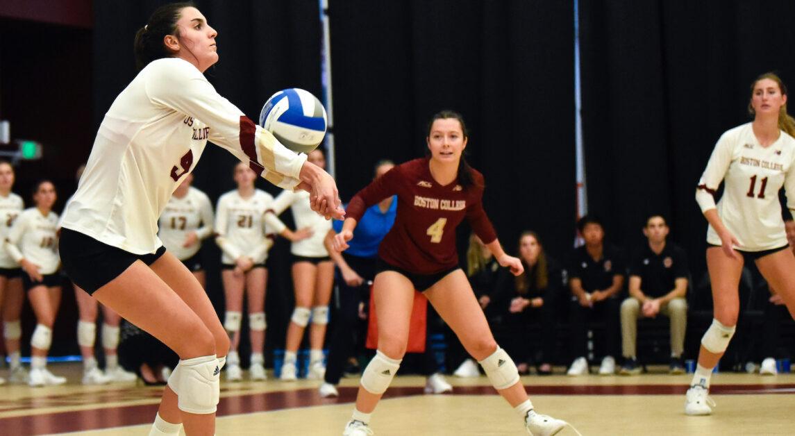  Senior Silvia Ianeselli totaled eight kills Saturday. (Brody Hannon / Heights Staff)