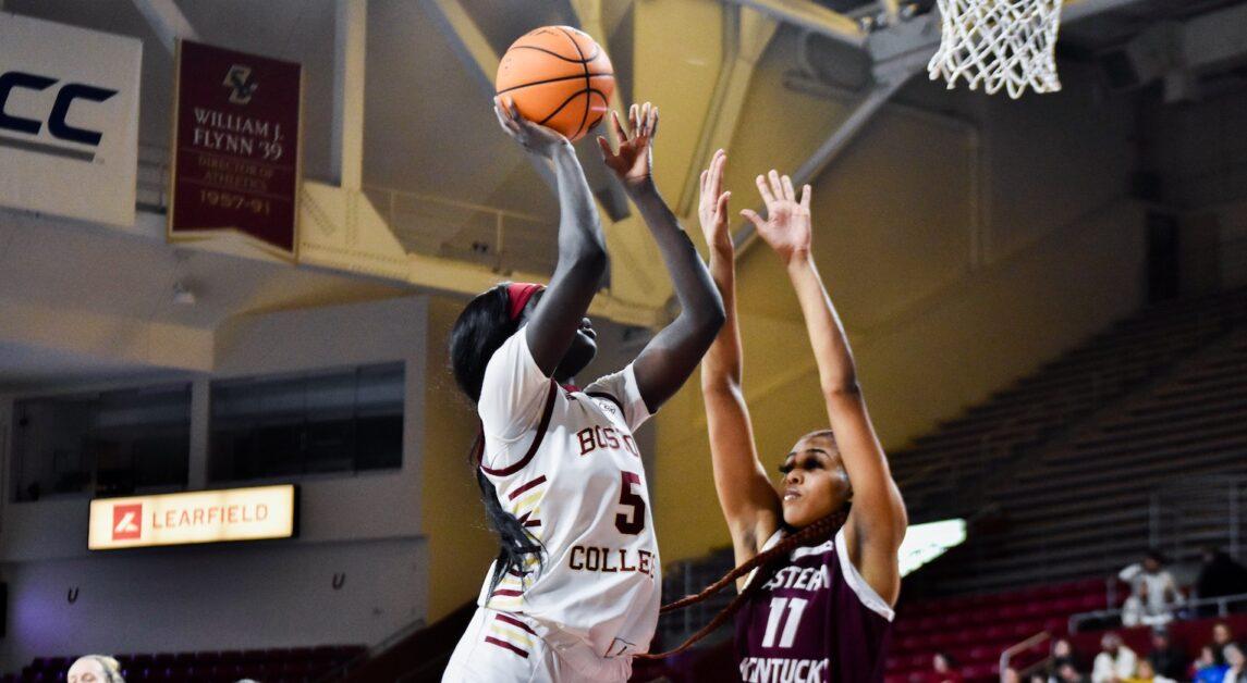 Six different Eagles scored seven or more points in the win. (Molly Bruns / Heights Staff)