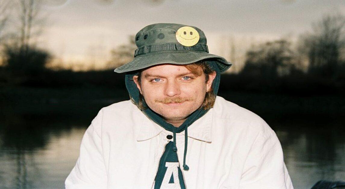 ‘Five Easy Hot Dogs’ Strays from Demarco’s Usual Indie Pop In Favor of Instrumentals