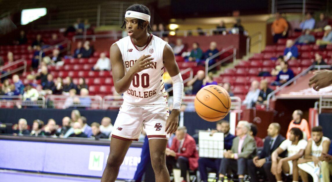 Chas Kelley III, pictured above, scored a career high 17 points with four 3-points in Wednesday’s victory. (Aditya Rao / Heights Staff)