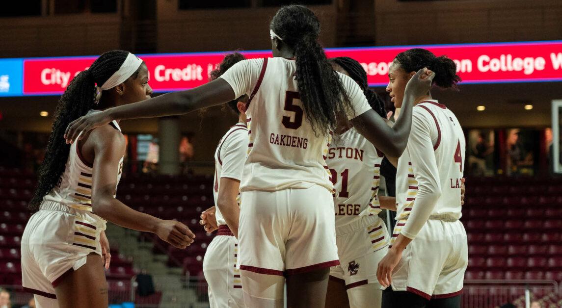 BC was outscored 24–13 in the fourth quarter on Thursday. (Kenneth Chen / Heights Staff)