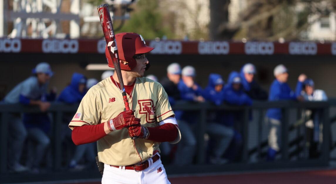 Travis Honeyman, pictured above, recorded two hits and two RBI’s in Wednesday’s win. (Kellen Davis / Heights Staff)