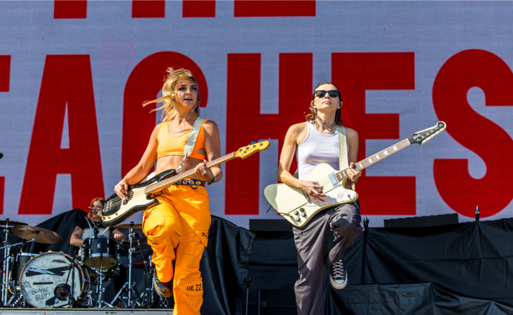 Boston Calling Day 1: The Beaches Demonstrate Their Close Bond on Stage