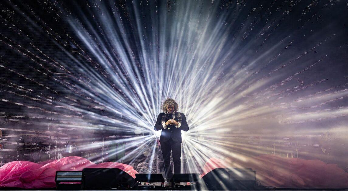 Boston Calling Day 2: The Flaming Lips Perform Eclectic Show