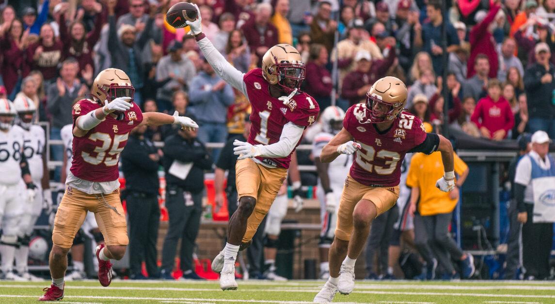 Cornerback Elijah Jones, pictured, registered the Eagles’ first interception of the season during Saturday’s matchup.(Chris Ticas / Heights Editor)