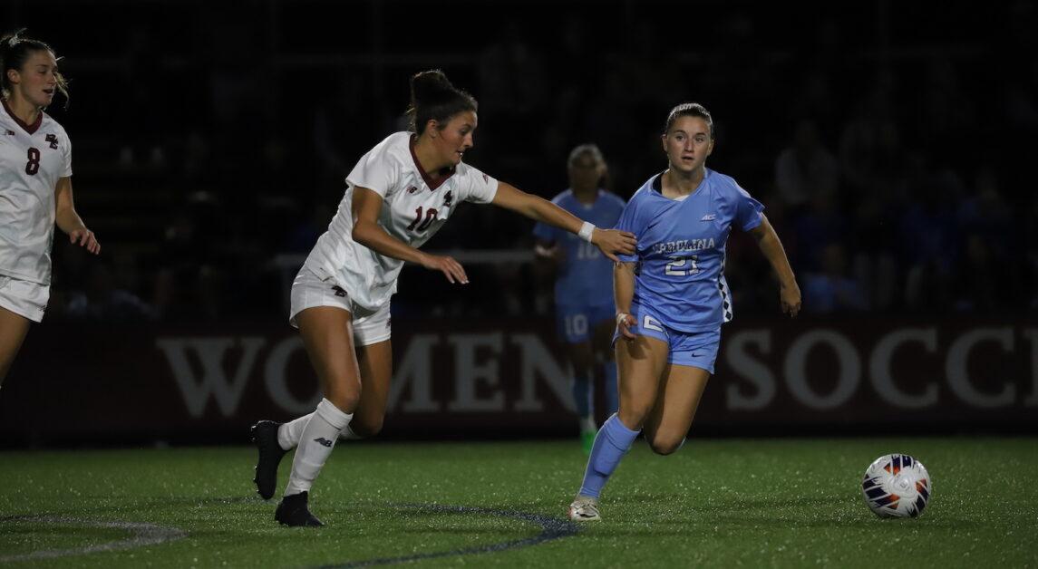 The Eagles captured their fourth straight tie despite being outshot by North Carolina 21–3. (Emily Ahern / Heights Staff)