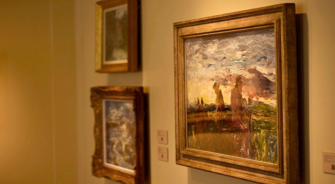 McMullen's 'Carolyn A. and Peter S. Lynch Collection' (Victor Stefanescu / Heights Editor)