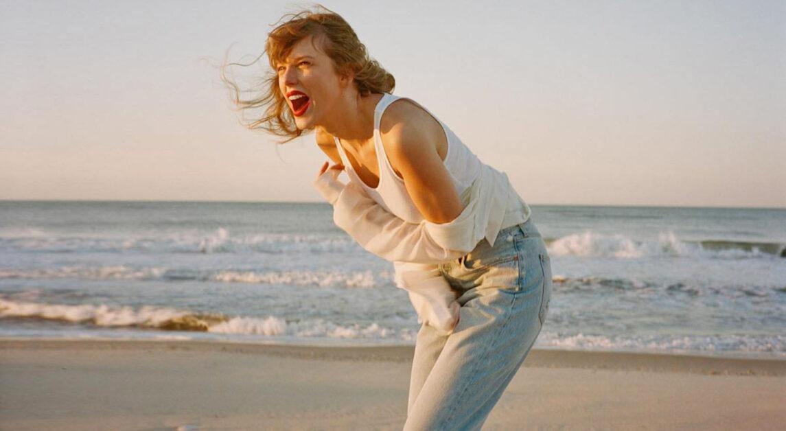 Featured Image Courtesy of Republic Records