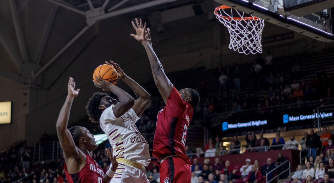 Prince Aligbe tallied 12 points in the loss. (Callie Oxford / Heights Editor) 